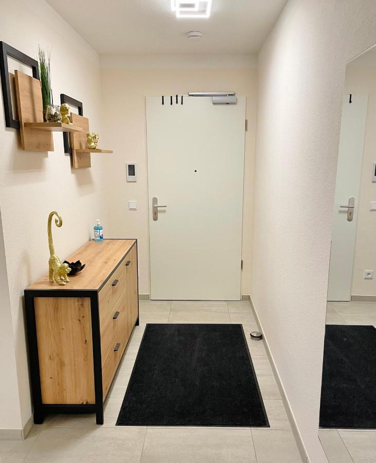 Apartment Im Gehobenen Stadtviertel - Perfekt Fuer Selbstversorger Aalen Luaran gambar